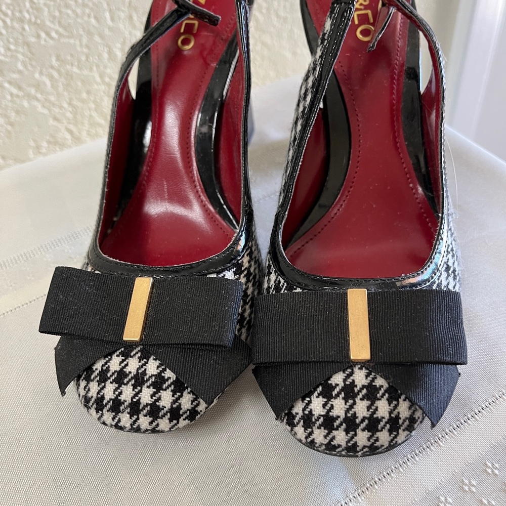 Liz & Co. Houndstooth Slingback Heels